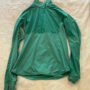 Green athletic pull over
